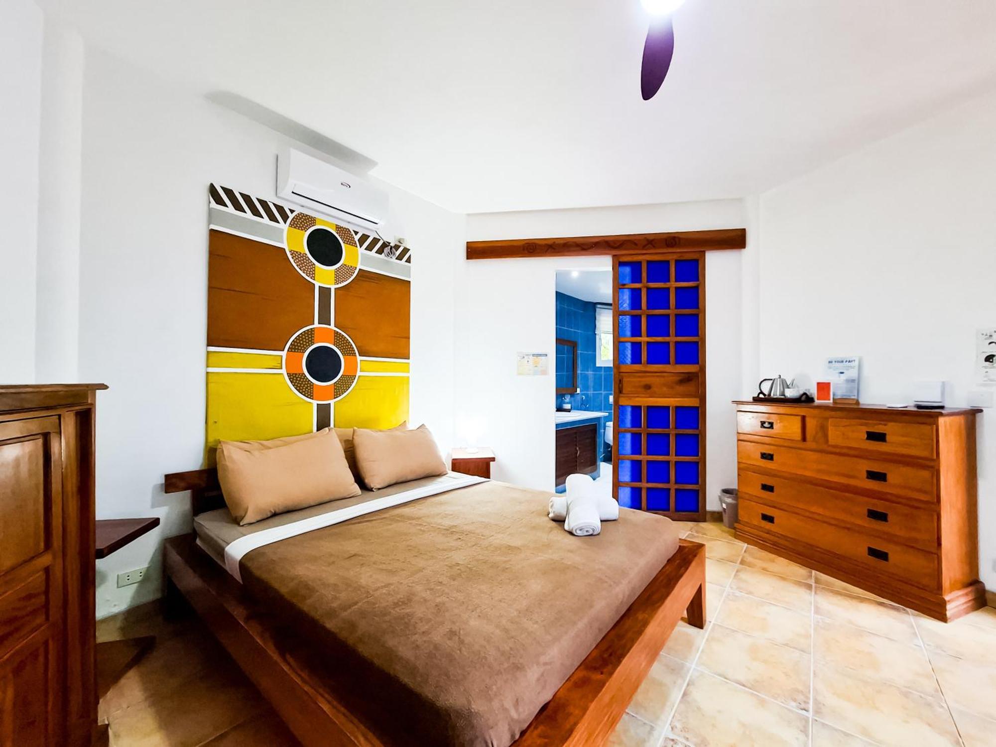 Aissatou 3* Balabag (Boracay)